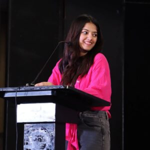 Sahana Sarvesh Instagram - Not me asking the principal of @dgvaishnav_college @vfest.vie to dance with me on stage and then giggling. Please don’t ask me to speak on stage, I’ll blabber :) Thank you for having me @dgvaishnav_college , Tarun for organising this! Absolutely loved being there ♥️