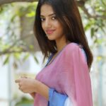 Sahana Sarvesh Instagram - Morning 🌸 . . . . . #portrait #portraitphotography #saree #sareelove #sareelover #sarees #desi #ethnicwear