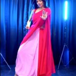 Sahana Sarvesh Instagram - Impromptu dancing 💃🏽 @shopsy_app 🎉🎂 Happy birthday to the Baazigar of our hearts and the Badshah of Bollywood, Shah Rukh Khan 🥳👑 Shopsy wishes you a very happy birthday 🎁🌟 #HappyBirthdaySRK #Shopsy