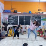 Sahana Sarvesh Instagram - Naughtiest girl of the class 😈 @sukhaeducationfoundation @sanjanavijayv
