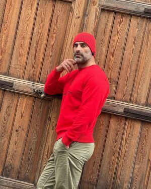 Saleh Abd El Nabi Instagram - #goodmornig #red