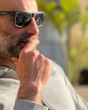 Saleh Abd El Nabi Instagram - #actor #modellife #stylefashion #goodmorning 
When you meet me you think I am quiet.
When you talk to me, you wish I was quiet.
When you know me, you'll be scared
when I am quiet.