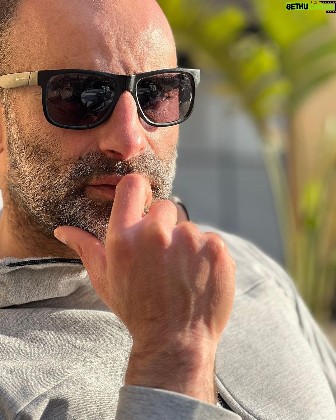 Saleh Abd El Nabi - 1K Likes - #actor #modellife #stylefashion #goodmorning
When you meet me you think I am quiet.
When you talk to me, you wish I was quiet.
When you know me, you'll be scared
when I am quiet.