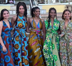 Salli Richardson-Whitfield Instagram - Happy New Year from the motherland #capetownsouthafrica I will remember this trip for the rest of my life. @alldondre @limerickdawn @iamnicolefriday @jefffriday @danlim_21 @parker.whitfield