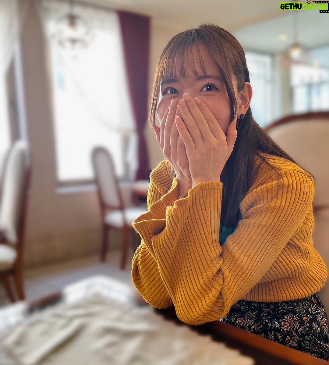 Sally Amaki Instagram - 美味しかった〜 今年は良いことがいっぱいありそうだ〜😌 立て続けにこんなに楽しいって感じる日々があるのは初めてです🥰 やっぱり演じることが大好きなんだなって思います😌 もっともっと私じゃない誰かになれるよう日々精進しマッスル!!