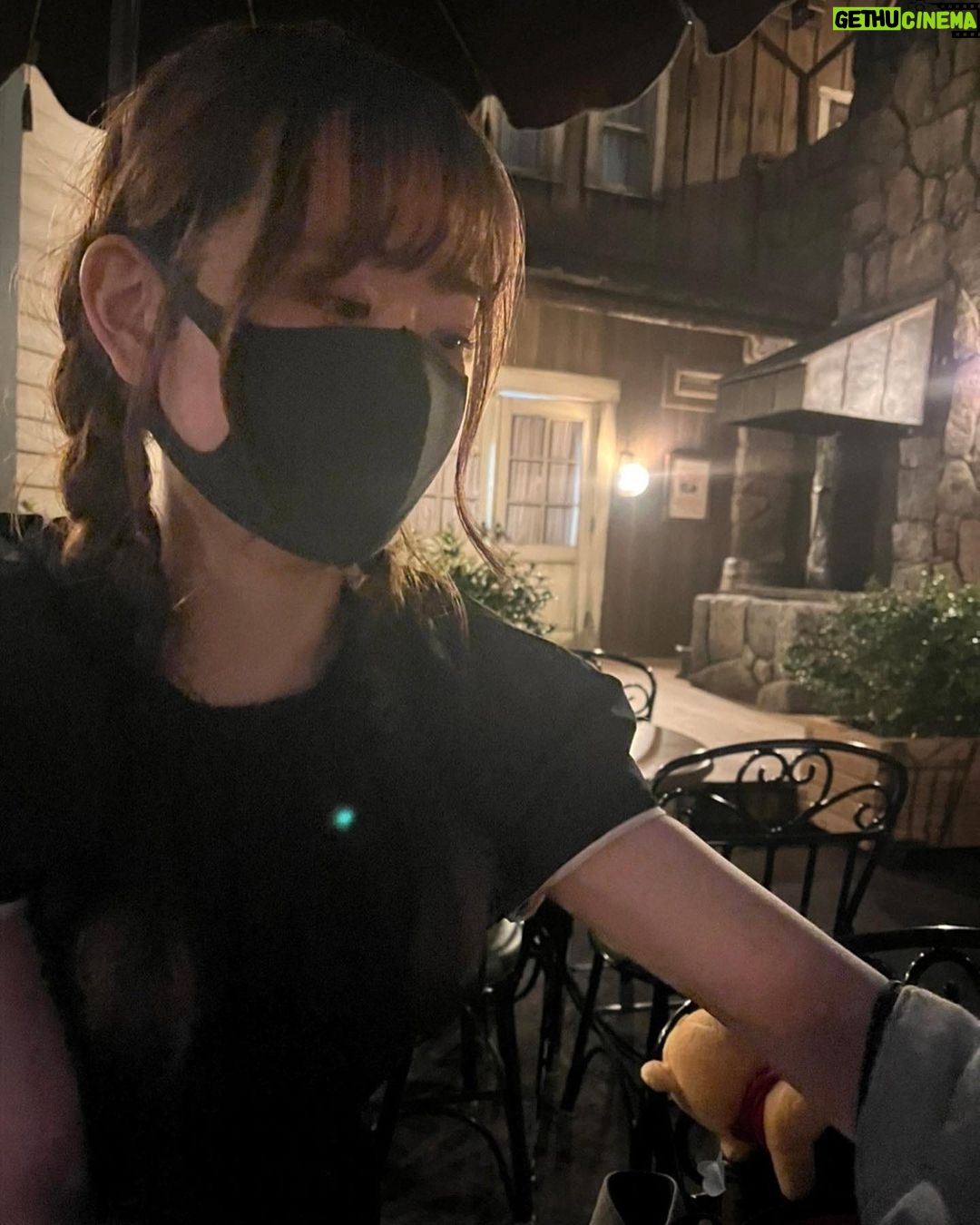 Sally Amaki - 4.6K Likes - #Disneyland 次はシー🤫