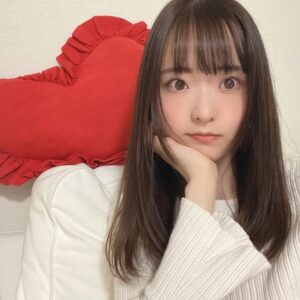 Sally Amaki Instagram - Mirareee Tokyoさんでミュージカル前にウィッグを被るために髪の毛をすいて頂きました🥰
いつも前髪も顔まわりのカットも凄い好きな感じ😌
切ってから毎日ウィッグ被ってたから全然写真載せられなかったww
次はカラー何にしようかな〜😌