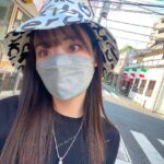Sally Amaki Instagram - ネトフリでオススメの映画ありますか？👨🏻‍🦲