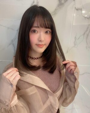 Sally Amaki Instagram - 今日はお仕事の後にMirareee Tokyo さんで髪質改善トリートメントをやって頂きました🥰
.
そしたらコップにとても可愛いイラストが😭ナナニジを知って下さっていた美容師さんがいてとても嬉しかったです😭「藤間桜ちゃんイメージしてたらちゃんとした人が来てビックリしました」って言って頂き改めて計算中での藤間桜ちゃんのイメージって凄いテンションなんだなってwww
.
れったん曰く今年の私の体が人生のベースになるらしいので　性格ももっと明るくして、髪質もツルツルにして、ジムに行って頑張ります😭😭😭れったんの占い何気に当たるからな〜ww
