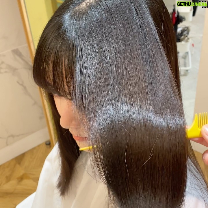 Sally Amaki - 5.3K Likes - 今日はお仕事前にMirareee Tokyoさんでカットとトリートメントしていただきました🥰今年大切なお仕事が控えているので、それに向けて髪の毛とか色々美容頑張ってます😭そのうち発表できるといいね〜🥰
.
ピノちゃんに初めてお会いしました😭ピノちゃん指名して予約もできるとか可愛すぎるwww