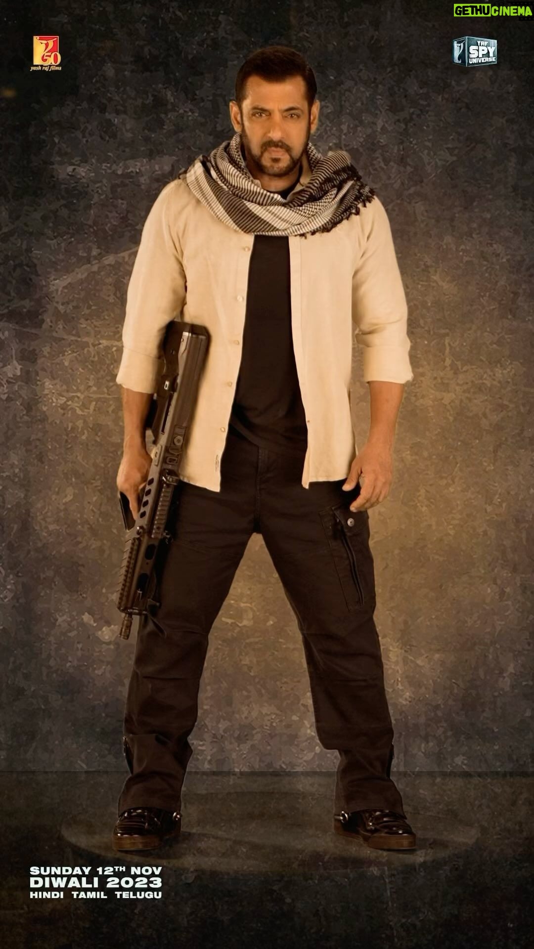 Salman Khan Instagram - #Tiger3 Advance bookings are open! Book your tickets NOW. π₯ *link in bio* Tiger 3 coming to your nearest big screen on Sunday, 12th Nov. Releasing in Hindi, Tamil & Telugu. @katrinakaif | @therealemraan | #ManeeshSharma | @yrf | #YRF50 | #YRFSpyUniverse