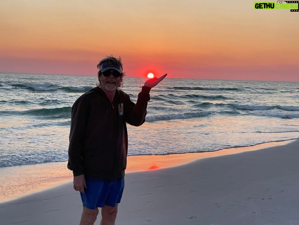 Sam Bush Instagram - Sun in hand, toes in the sand! Sam enjoying some well deserved beach time as 2023 winds down.