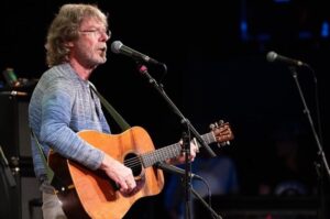 Sam Bush Instagram - Big thanks to the @symphonyspace for hosting the Sam Band Family last Friday night! The band & crew had a great time bringing newgrass to New York City. Until next time! 

Photos by @deshaunicus 

#sambush #sambus
hband #newgrass #bluegrass #symphonyspace