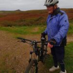 Sam Palladio Instagram - My grandpa Alan is bloody 101 today! Happy birthday! Still a speed daemon and adventure seeker. He only switched from a mountain bike about 2 years ago. He’s now fiddled with his scooter to get some extra juice out of it and it’s got the acceleration of a Tesla now. Please wish him happy birthday. Xx Penzance, Cornwall