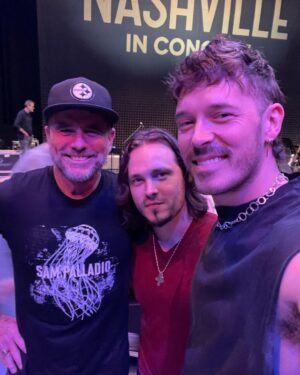 Sam Palladio Instagram - “Nashville Reunion Tour” Rehearsals. Gunnar and Scarlett back in the saddle! Who’s coming to see a show?📸 @timothyjamesbowen