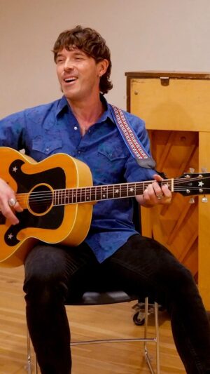 Sam Palladio Instagram - There’ll be a bright golden haze on the West End! 🌾 ⭐️ 

From Nashville to Oklahoma, Sam Palladio plays Curly McLain from 3 July. 

www.OklahomaWestEnd.com