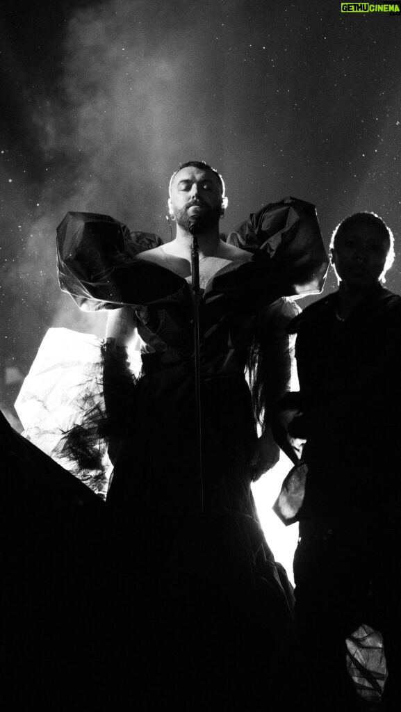 Sam Smith Instagram - ‘Him’ and ‘Unholy’ Live at The Fashion Awards 2023 Full performance on the @britishfashioncouncil’s YouTube Custom Andreas Kronthaler for Vivienne Westwood @viviennewestwood @ndreaskronthaler Custom Jewellery @pragnelljewellery Make-up and Grooming @rosskwan @pauledmonds217 Styling @ben.reardon333 Assistant Styling @glam_clam