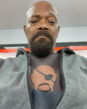 Samuel L. Jackson Instagram - Patch, no patch, no scar, no scar. Old School Fury Day, gotta find the Groove!#SecretInvasion#justlikeridingabike