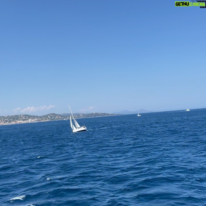 Samuel L. Jackson Instagram - Just another bizzy day in Saint Tropez#yachtchootawkinboutwillis#yachtyyachtyyachtyyachtyyachtyyachtyyachty#itaintovayet Saint-Tropez