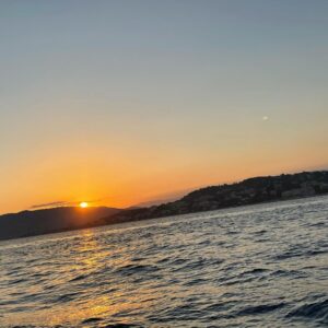 Samuel L. Jackson Instagram - I’m gonna miss these sunsets!#yachtchootawkinboutwillis#yachtyyachtyyachtyyachtyyachtyyachtyyachty#untilnextyear