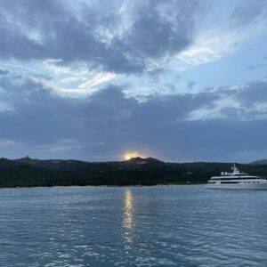 Samuel L. Jackson Instagram - I’m gonna miss these sunsets!#yachtchootawkinboutwillis#yachtyyachtyyachtyyachtyyachtyyachtyyachty#untilnextyear