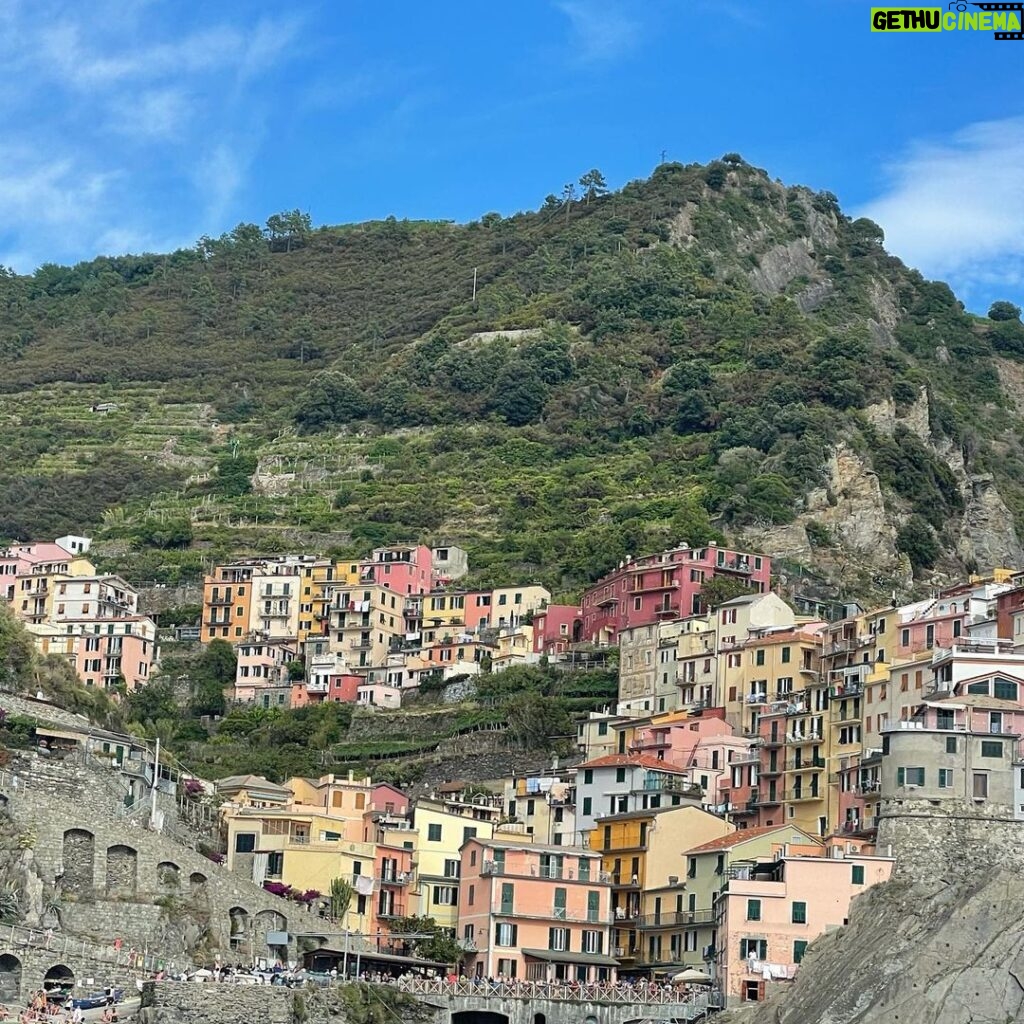 Samuel L. Jackson Instagram - Ladies & gentlemen Liguria!#yachtchootawkinboutwillis#yachtyyachtyyachtyyachtyyachtyyachtyyachty#nyachtmadatthis
