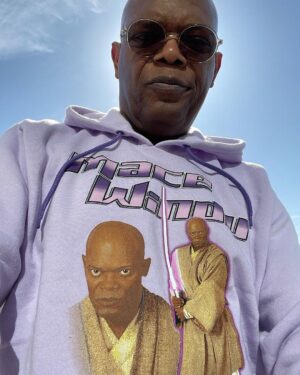 Samuel L. Jackson Instagram - MAY THE 4th BE WITH YOU‼️‼️👊🏾👊🏾#heruniversestarwars#applebum_tokyo#takashiokazaki#macelives