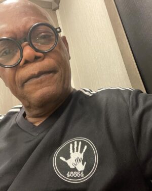 Samuel L. Jackson Instagram - Trying to channel the heart of prisoner46664, but these  Ga. voter restrictions just rub my revolutionary spirit the wrong way👊🏾👊🏾‼️#lastdaysofptolemygrey#endalz#strength&wisdomofmandela