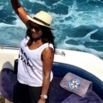 Samuel L. Jackson Instagram - HAPPY BIRTHDAY ZOE DOVE🎶🎂👊🏾‼️😛Your presence & persistence, lemon bars & streaming suggestions were lockdown gifts that made the year bearable. You always made me know, things were going to be alright. I hope you feel this Enormous Virtual Hug fulla LOVE for ya💕💕💕‼️#proudtobeyourpop#you’redaspecialsauceoflife