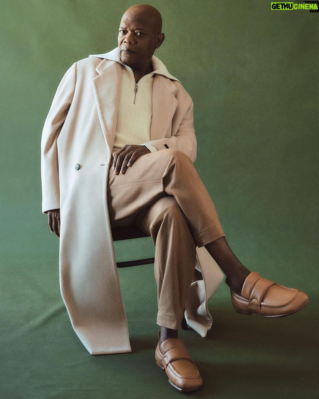 Samuel L. Jackson Instagram - Mr @samuelljackson has a pretty simple method for choosing his next role: "I pick movies that I like, or movies that I would have gone to see when I was a kid." Simple, yes, and lucrative. Mr Jackson is the highest grossing actor of all time and his projects tend to be all-out-smashes. Next up? @secretinvasion on @disneyplus, a continuation of his role as @marvelstudios' Nick Fury. Head to the link in bio to read about how the most consistent man in Hollywood manages to pick 1-2 winners every year, his longstanding friendship with Judge Judy and who makes him starstruck. #SecretInvasion Words by: @lonlozzin Photography by: @sharifhamza Styling by: @atvottero Art Direction by: @work_material_sam Production: @isabellondon_ Grooming by: @autumnmoultriebeauty