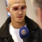 Samy Sana Instagram - Many thanks to @psg for the invite and the jerzey 🙏💯 #ak47 #newpartner #parisestmagique🔵⚪️🔴 #mycity🗼@onechampionship @venum @shinzo_paris @hooded_paris @vipsun_paris Parc Des Princes