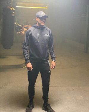 Samy Sana Instagram - la fierté, les principes, valeurs et puis c’est tout ! 💯💪🏼 @rohffofficiel