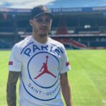 Samy Sana Instagram - paris is my city 💪🏼🔴🔵 thanks @psg Parc Des Princes