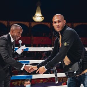 Samy Sana Instagram - Merci @muaythaigrandprix pour cette récompense honorifique.🙏🏼 #thechamp #s47s #lesangnapasfinidecouler🩸