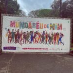 Samya Pascotto Instagram - Sexta feira estreia mundaréu de mim. Um espetáculo lindo, da maior qualidade e grandiosidade, disponível para todos. É de Graça é só chegar no parque da água branca e desfrutar! Mais infos @ibt.teatro
