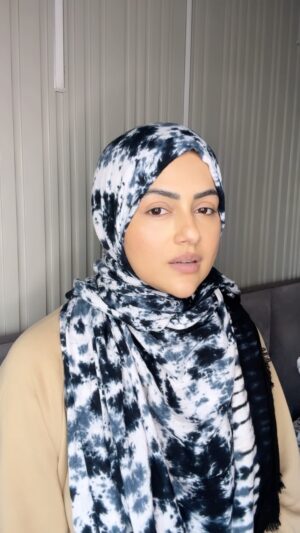 Sana Khan Instagram - “Ya Nafiu”

Allah hum sabko amal karne ki taufeeq de.

Get ur tasbeeh n start now coz Rajab is ending on 10th Feb🙌🏼

Allah hum sabko halal, wasi air barkatoh wali rozi se nawaze🫶🏻

7000 times in the month of Rajab
7000 times in the month of shabaan 
7000 times in the month of Ramadan 

So u have a full whole month to complete 7000 times.
Ek he baar mai padhna nahin hai.
Ho sakey toh Ek he baar mai pad le or divide it 🙌🏼

#sanakhan #anassaiyad #saiyadtariqjamil #rajab #shaban #ramadan