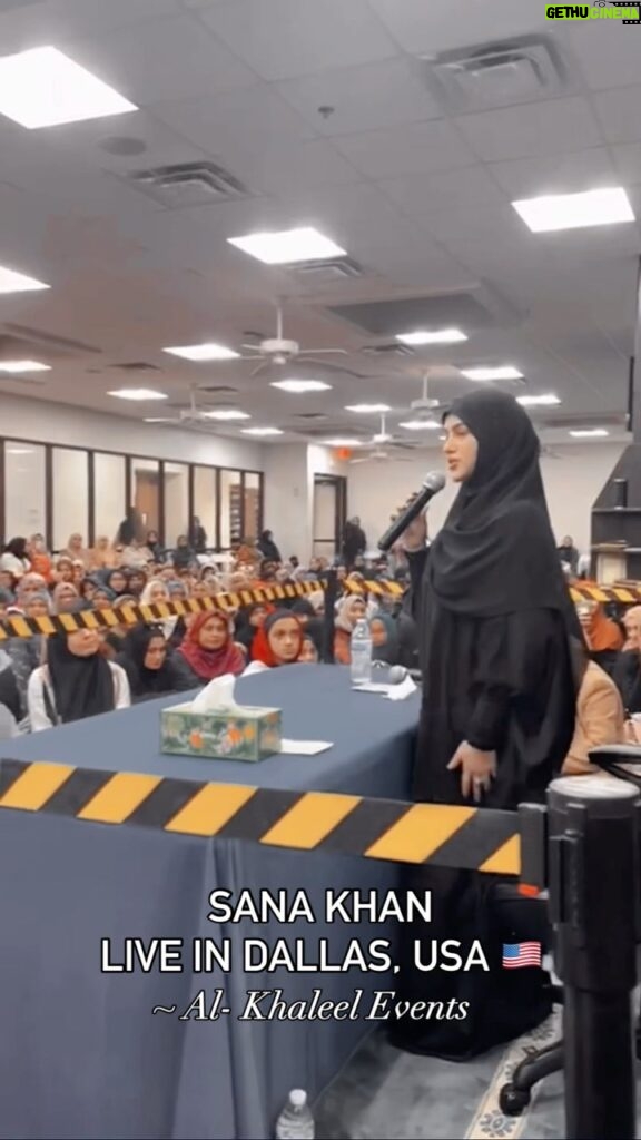 Sana Khan Instagram - Dallas! You were AMAZING! A beautiful Full House Attendance at @epicmasjid Mashallah Tabarkallah! What an EPIC end to an EPIC USA TOUR ; at none other than @epicmasjid ! Jazakallah to all for coming to litsen to Sister @sanakhaan21 inspirational story ‘From Bollywood to Islam’ Excited to return very soon 👀 Organised by @alkhaleelinstitute EVENTS. Video by: @amaraeverywhere #dallas #usa #texas #sanakhan #islamicevent #muslim #muslimah