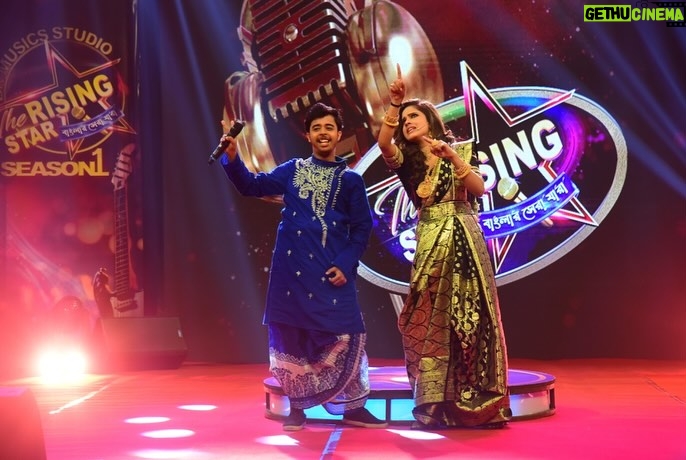 Sanchari Mondal Instagram - Musical Journey is the most melodious & memorable journey of life. With the Stars of “The Rising Star” ⭐️ Thanks to the Team who relied on me not as an actor but as an anchor. #anchor #sancharimondal
