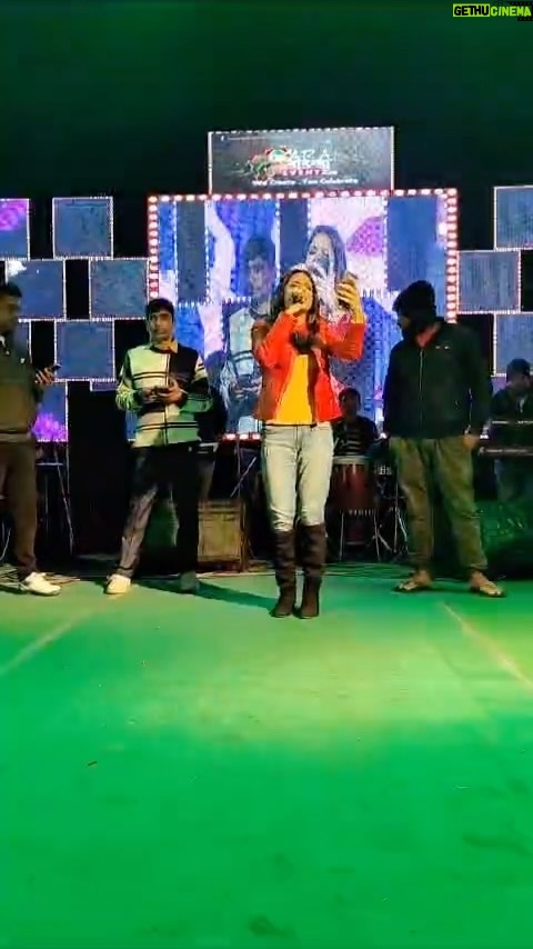 Sanchari Mondal Instagram - Happyyyyyy new year❤️❤️❤️❤️❤️❤️🥰🥰🥰🥰