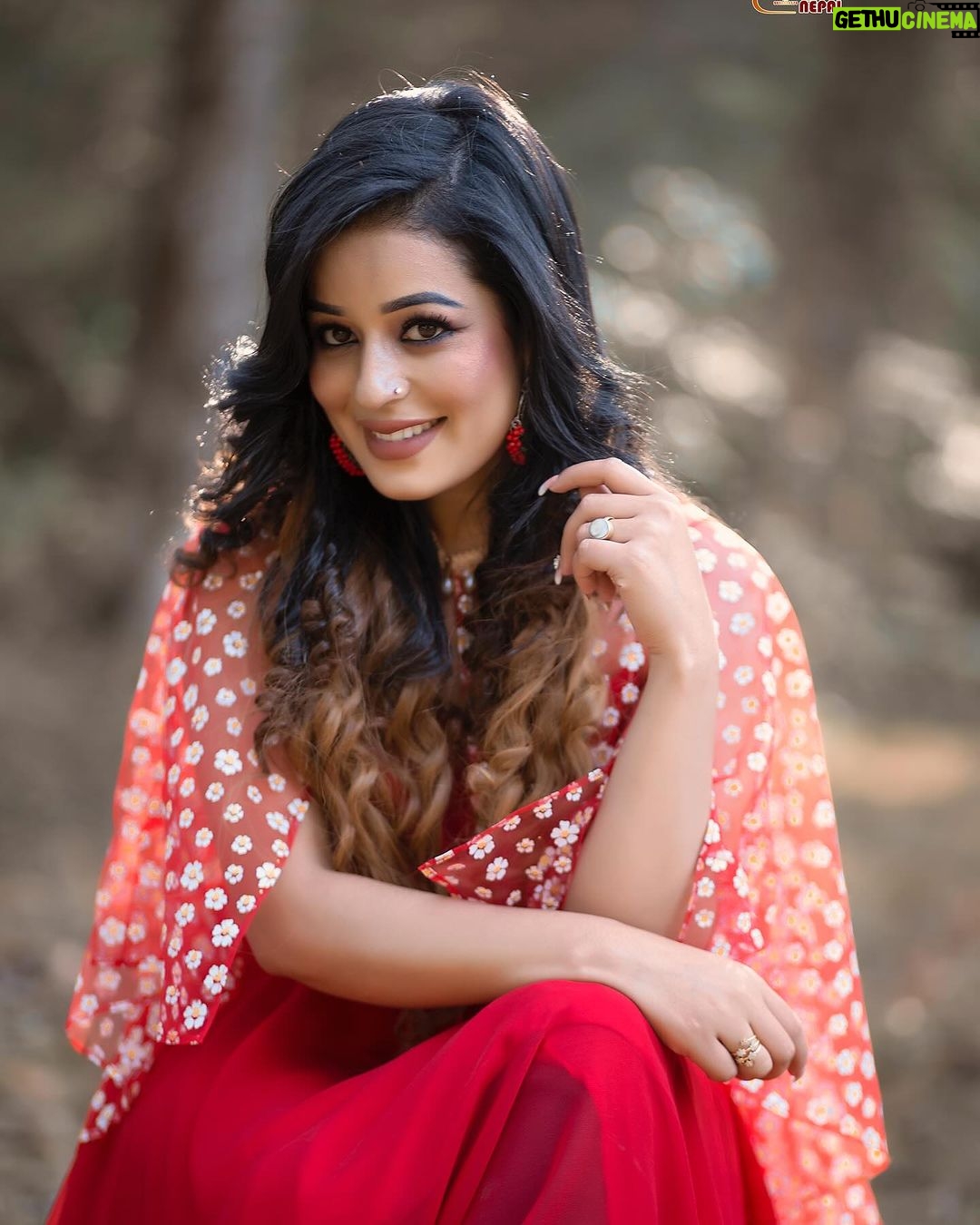 Sanchita Shahi Instagram - Life is beautiful ♥️💍 Pic by- Wedding Photography Nepal 🤗 Dress by _ @js_creation_house ♥️👗