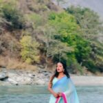 Sanchita Shahi Instagram - वालापनको दिन पो रंगिन थियो ,उमेर बढे संगै जिवनको रंग धमिलो हुदै जाने रैछ!🥲 #Maharani🥺🥺