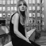 Sandra Drzymalska Instagram - Quick photos with @dreamallsky . . #actress #portrait #street #blackandwhite #eyes #wind #hair #lukaszdziewic