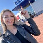 Sandra Parmová Instagram – Hledám Tě!🫵🏻🎥❤️ Staň se podzimní tváří @olympiacentrumbrno🌟 a #soutez i o voucher na nákupy!🛍️ 
Máš čas 5.10., jsi z Brna a okolí a chceš být součástí podzimní kampaně?📸 Líbilo by se ti nechat se opečovat vizážistkou a stylistkou a ještě k tomu získat voucher v hodnotě 3000 Kč na nákupy v Olympii?🛍️ Napiš mi do komentáře nebo mi tam pošli jen smajlík❤️ A klidně označ i jednu kamarádku, se kterou by sis společné natáčení chtěla užít😉Hledám 2 z vás, které se mnou budou točit! Nemusíte být modelky, stačí mít odvahu🫶🏼 Už teď se těším, kdo mi napíšete a s kým se potkám!!! 😍 Za týden, 2.10., vyhlásím vítězky❤️✊🏼

#soutez #soutezime #olympia #olympiacentrum #brno #olympiabrno #jiznimorava #obchodnicenrum #hledam #modelky #nemodelky #nataceni #spoluprace #inspirace #podzimnitrendy #trendy #moda #nakupy #podzimzima #fw2023 Olympia Brno