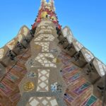 Sandra Parmová Instagram - #carousel #LaSagradaFamilia ❤️ Neuvěřitelné místo😍 #barcelona #vylet #narozeninovyvylet #sagradafamilia #basilica #unbelievable #love #antonigaudi #genius Sagrada Familia, Barcelona