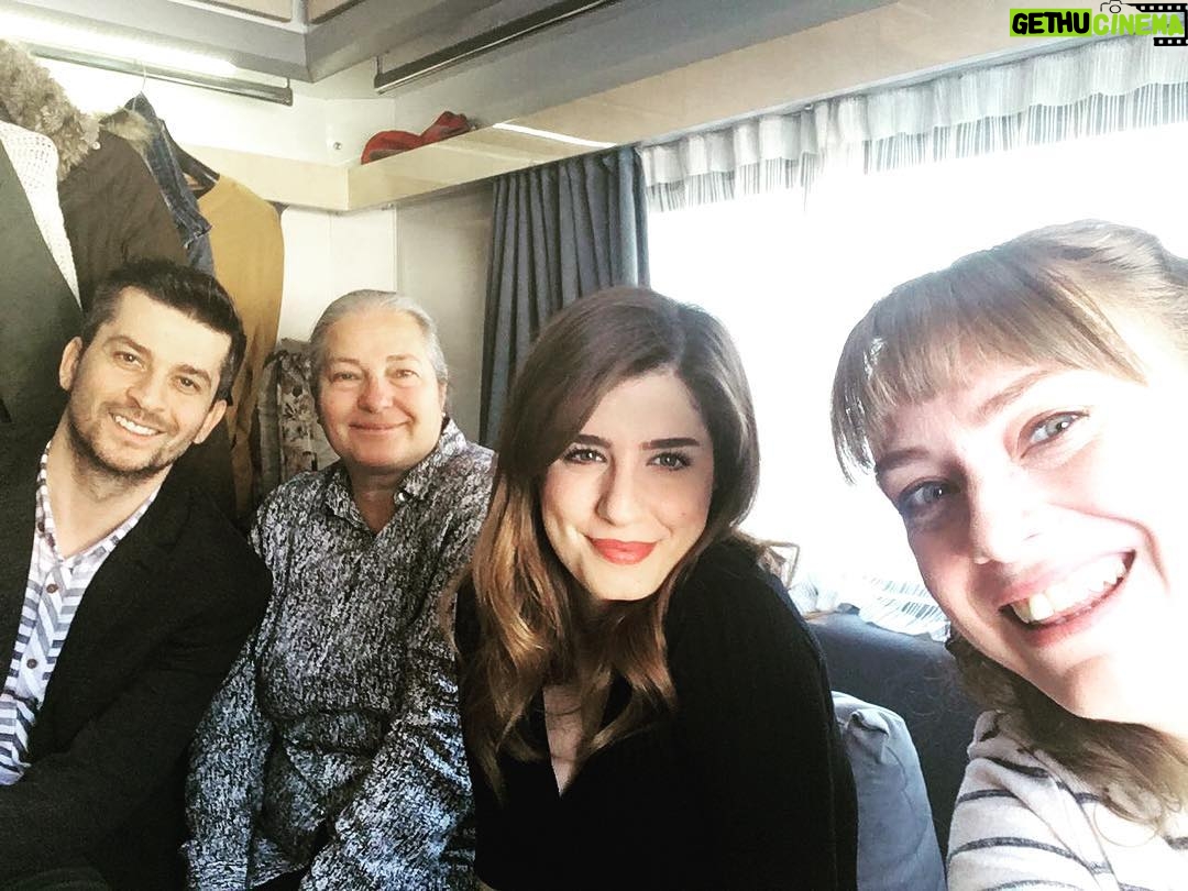 Sanem Yeles Instagram - Karavan günlükleri 🤸🏻♂️🤸🏻♂️#savaşçıset