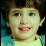 Sanem Yeles Instagram - @tevkurumsal Türk Eğitim Vakfı ihtiyaç sahibi gençlere burs sağlamak amacıyla #neydimneoldum kampanyası başlattı.TEV yazıp 6717’ye sms göndererek siz de kampanyaya destek olabilirsiniz. Ben pası boncukum @sema_sahingoz ‘den alıp,çocukluk fotoğrafımı buraya iliştirip, diğer boncukum @elifcanongurlar ‘a gönderiyorum❤️❤️ sıra sizde😘