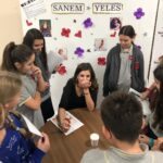 Sanem Yeles Instagram - Bugün beni ağırlayan çok değerli Eskişehir Bahçeşehir kolejine, vesile olan @ahufenerli öğretmenime ve yeni arkadaşlarıma çok çok teşekkürler😊😊 Eskişehir Bahçeşehir Koleji