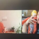 Sanem Yeles Instagram - Bu fotoğraf Nilüfer ile ilk çalışmamızdan.. Çalışma diyorum ama benim için ders.. Aynı zamanda terapi seansı gibi. Gerçekten farklı bi deneyim Biraz da sohbet.. Doğumun mucizesine inanan, her kadında doğuştan mevcut olan annelik içgüdüsünü gerçek potansiyeli ile ortaya çıkarmaya yardımcı olan, bu konuda çalışan, okuyan, eğitim alan ve desteğe ihtiyaç duyan kadınlara yardım etmeye hazır bulunan biriyle bebek bekleyen birinin buluşması, paylaşması, zenginleşmesi..Ben elimden geldiğince öğrendiklerimi, duyduklarımı, zamanı gelince uyguladıklarımı da paylaşacağım.. Bu fotoğraf da ilk çalışma anısı olarak , @eskisehirpozitifdogum ile çıktığımız bu yolculuğun ilk köşebaşının hatırası olarak burda kalsın 😊