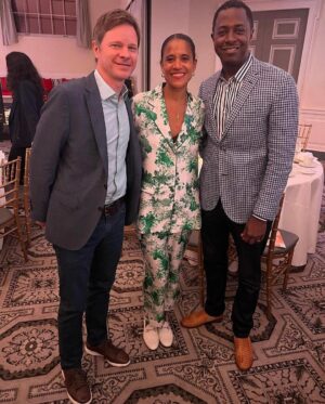 Sanford Biggers Instagram - Feeling immense gratitude after a week full of travel, spirit-enriching conversation and communion with those who make everything I do joyful and possible. Thank you to @amfedarts, @toschoon, @artinembassies, ambassador Randi Levine @usambportugal, @norahalpern, curator Welmoed laanstra and everyone who came out in support 🙏🏿

📸
1&2: @toschoon 
3: @joshua_decter 
4: @asherald