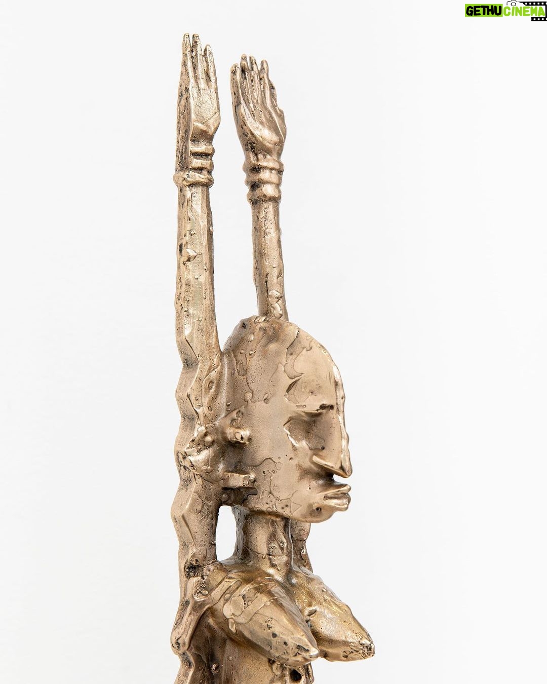 Sanford Biggers Instagram - 🚨Next Tuesday, November 1st: @remahortmannfoundation celebrates its 25th Anniversary Gala & Benefit Auction honoring Dr. Elisa Port and Marianne Boesky with the 'Quality of Life Award' for their duel dedication to the cancer and contemporary arts communities. All proceeds from the gala will help raise crucial funds to secure the Foundation’s various grant programs which aim to support emerging artists through unrestricted and community-based grants as well as inspire cancer patients undergoing treatment by providing grants for travel, accommodations, child care, and related expenses to help strengthen their emotional and familial support. You can access the silent auction NOW and place your bids online with @artsy through the link in our bio. Silent auction bidding closes on November 1st at 10:30 PM (EDT) and includes works by sanfordbiggers @allisonjanaehamilton @annntone @gina_beavers @sanfordbiggers The live auction will take place on November 1st at 8:30 PM. #remahortmannfoundation #benefitauction #studiosanfordbiggers #sculpture 📝 @marianneboeskygallery BAM (for Tamir), 2017 High polish bronze. 15 x 3 x 3 ins38.1 x 7.62 x 7.62 cm Artsy